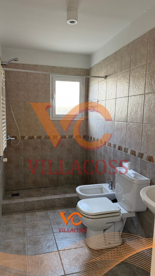 VENTA CASA B° PRIVADO TALZAHUER
