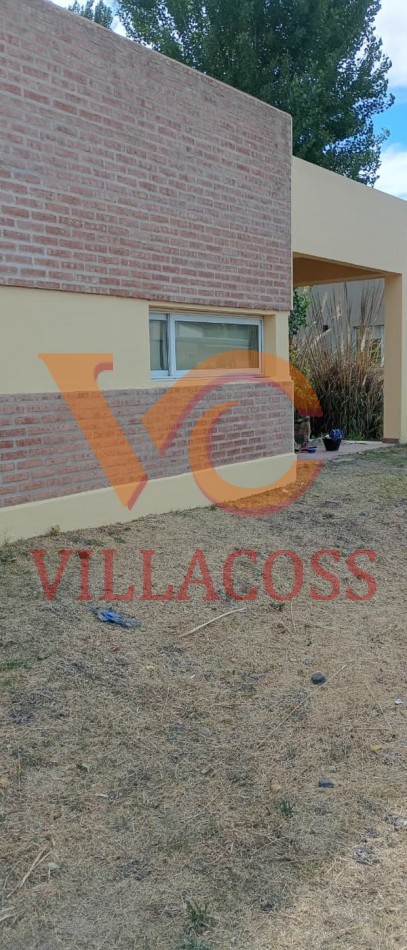 VENTA CASA B° PRIVADO TALZAHUER