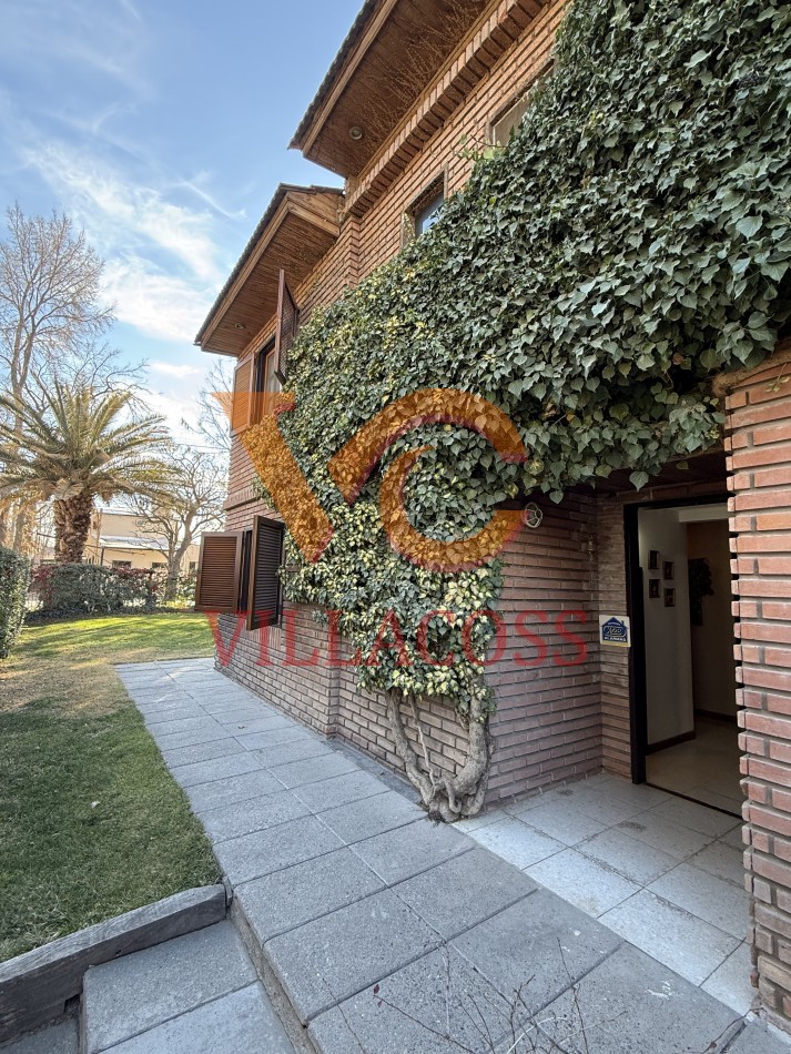 VENTA/FINANCIACION CASA NEUQUEN B° BARRENECHE