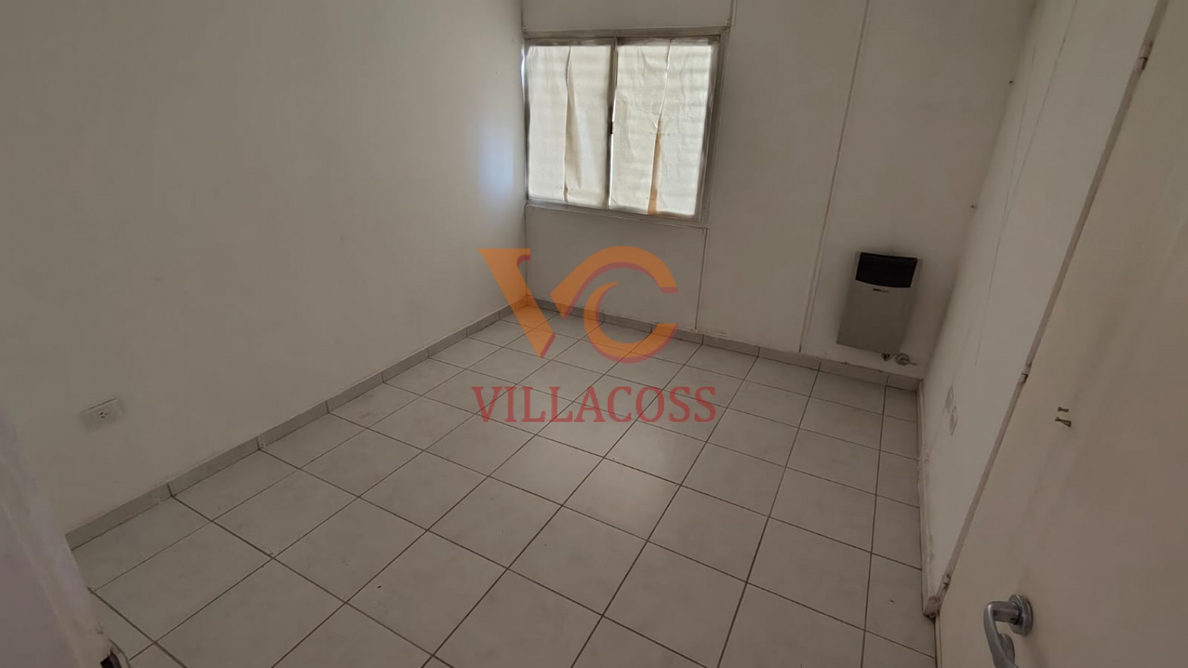 Casa de 4 dormitorios en alquiler - Jardines del Rey, Neuquen