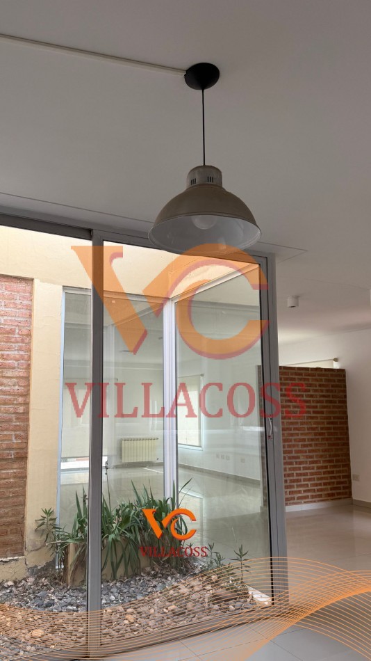 VENTA CASA B° PRIVADO TALZAHUER