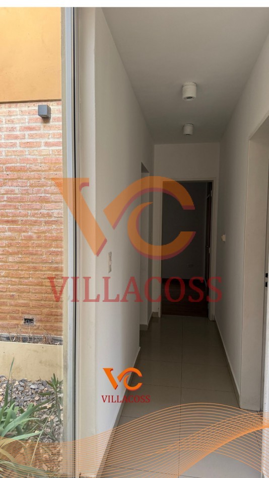 VENTA CASA B° PRIVADO TALZAHUER