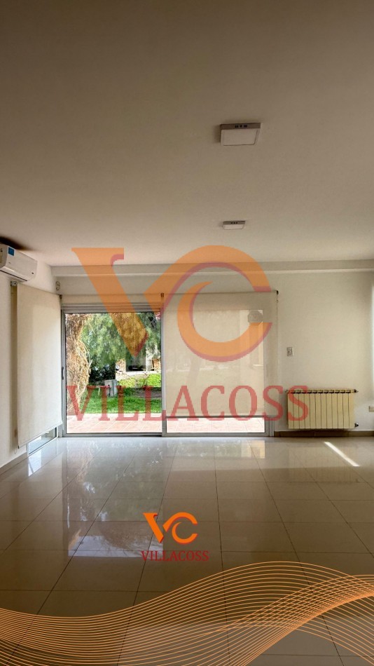 VENTA CASA B° PRIVADO TALZAHUER