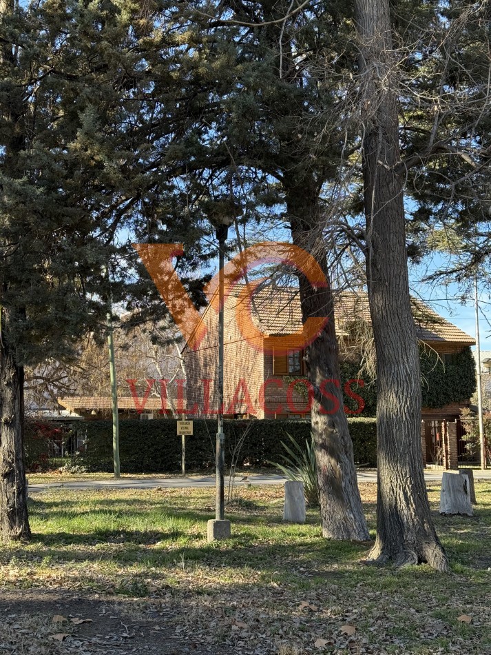 VENTA/FINANCIACION CASA NEUQUEN B° BARRENECHE
